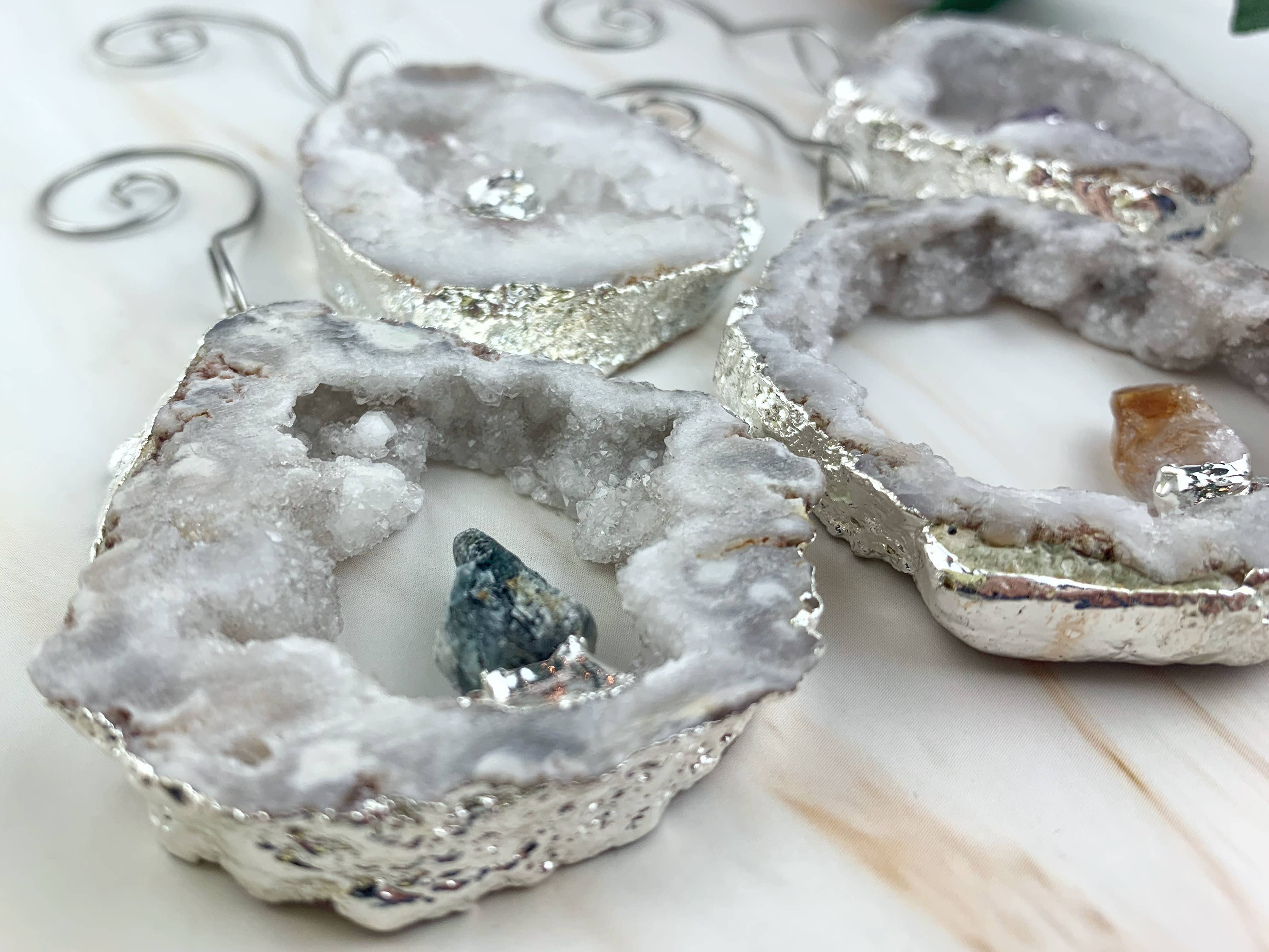 WonderLight Jewelry - Wholesale Ornament - White Druzy Gemstone Ornament - Hanging Tree Decor1