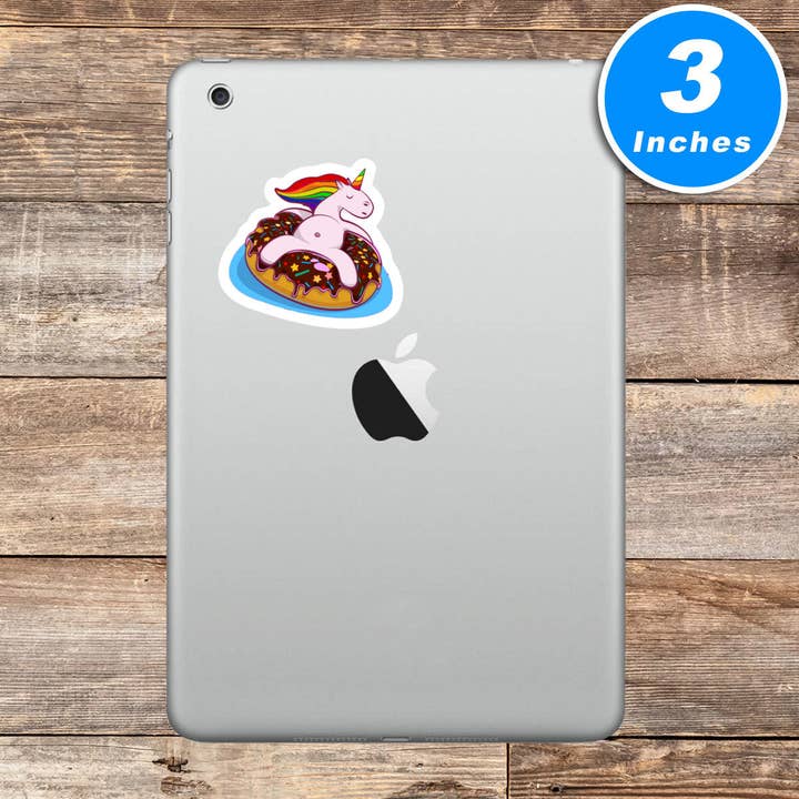 FunPopStickers – wholesale Klistermärke – Enhörning På En Donut Flytande Sommar Rolig 3-Pack - Set med 2,5, 3 och 4 tums vinylklistermärken för laptop - Sommar Rolig för laptop, telefon, vattenflaska, bil och mer dekal (3-Pack)