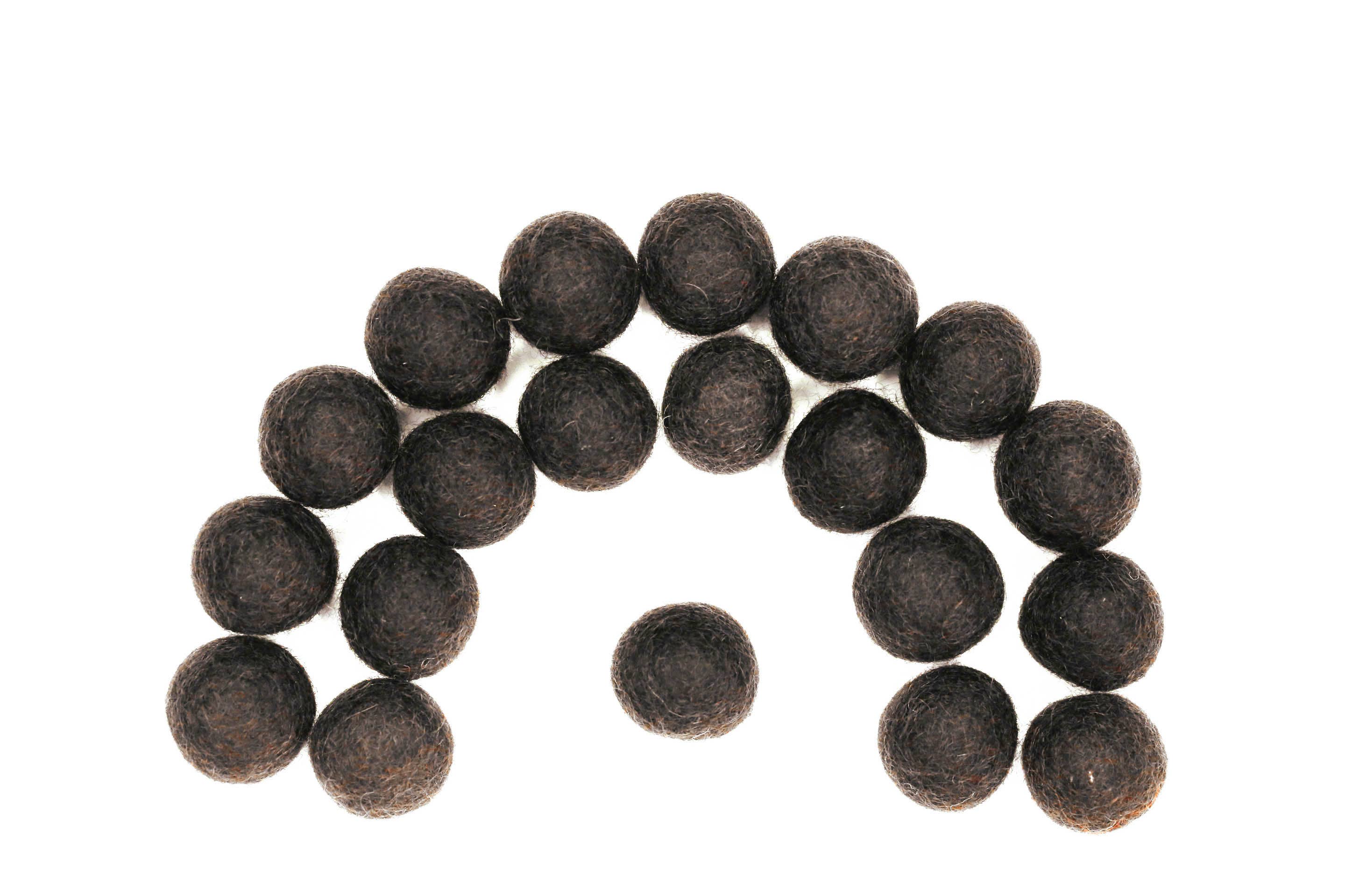 The Felt Pod - Wholesale Craft Supplies - 2.5 cm Felt Balls 100 Pieces -for DIY Garland Wool Beads10