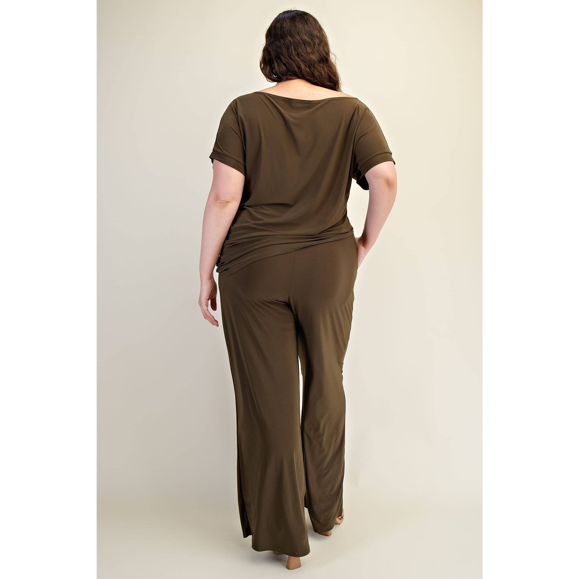 The Curve LA - Vente Combinaison – femme - ENSEMBLE HAUT À MANCHES COURTES ET PANTALONS LARGES GRANDE TAILLE12