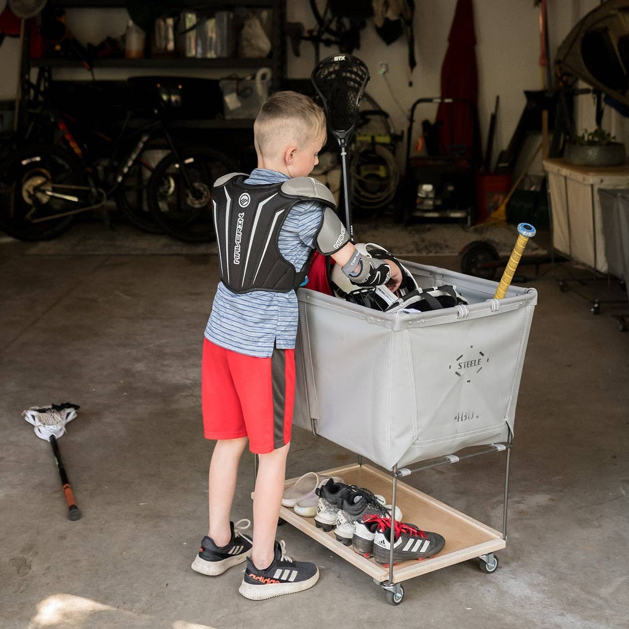 Steele Canvas Basket Corp. - Vendita all'ingrosso Cestini - Scaffali rialzati per camion4