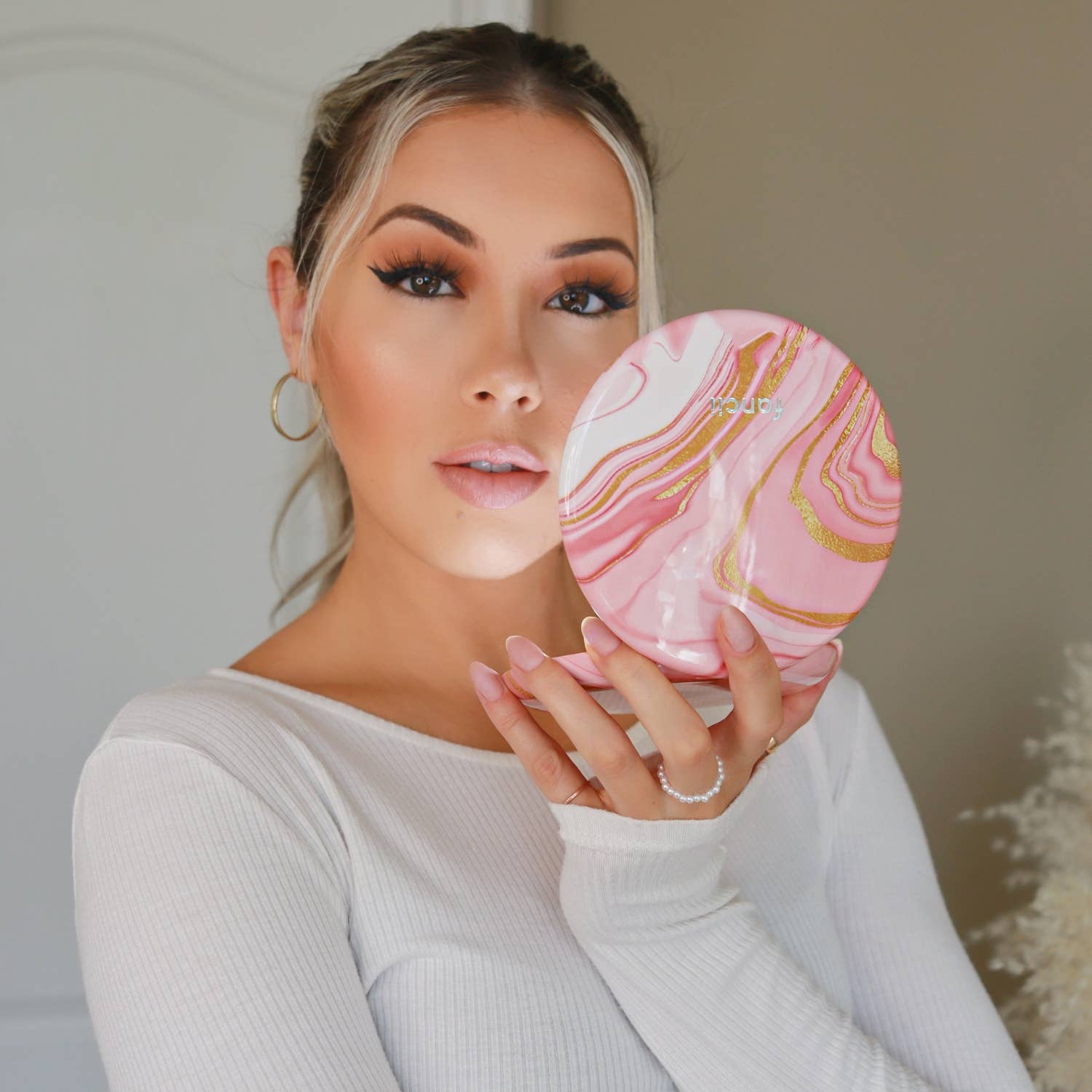 Fancii - Wholesale Compact Mirror - Taylor 5" Compact Mirror with LED Lights15