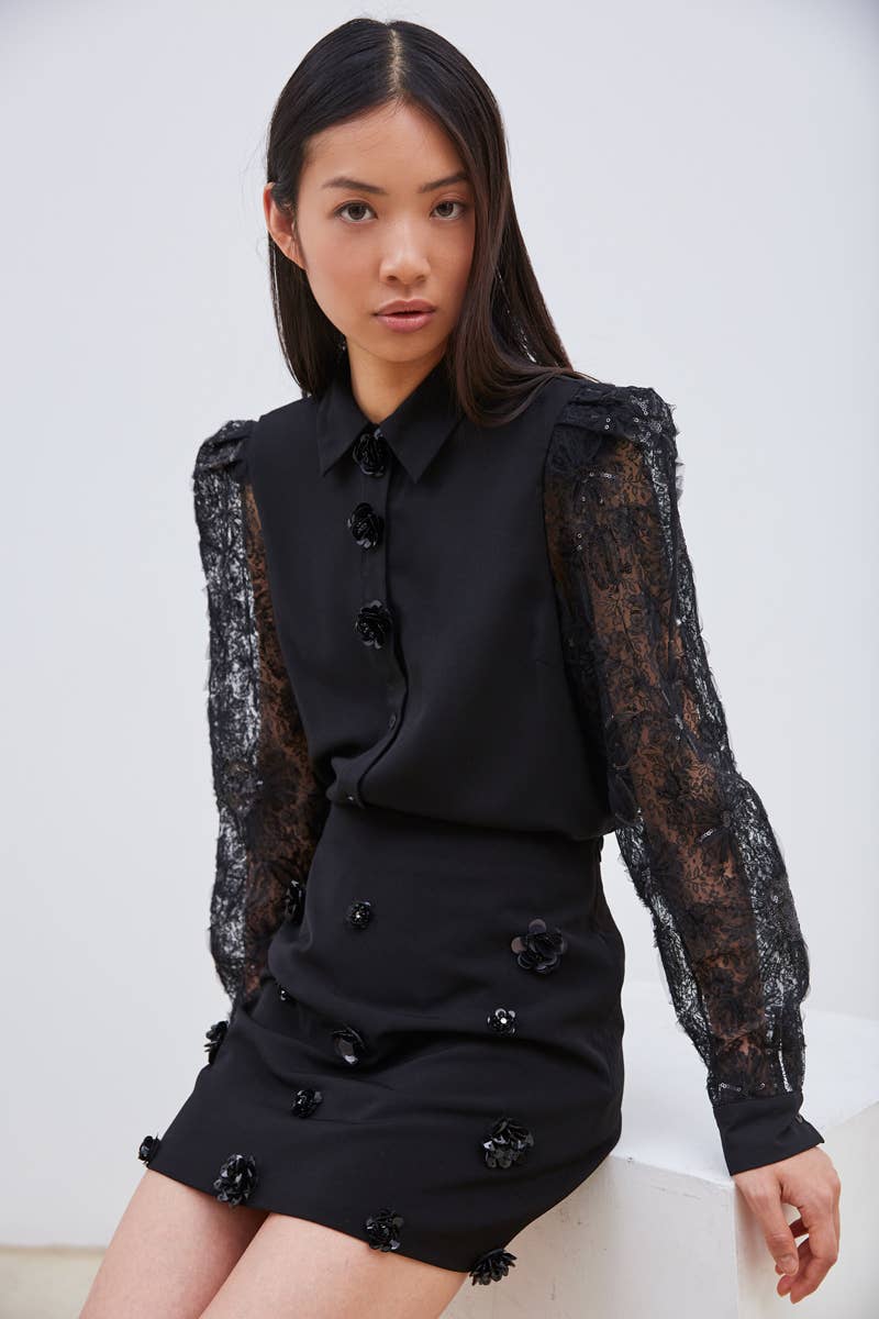 ELLI WHITE - Wholesale Button Down Shirt - Women's - The shirt with lace on the sleeves