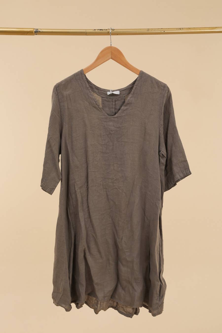 la maison des fibres naturelles – Engroshandel Kjole - Dame – V-hals kjole i hør 10605 100%LINEN2