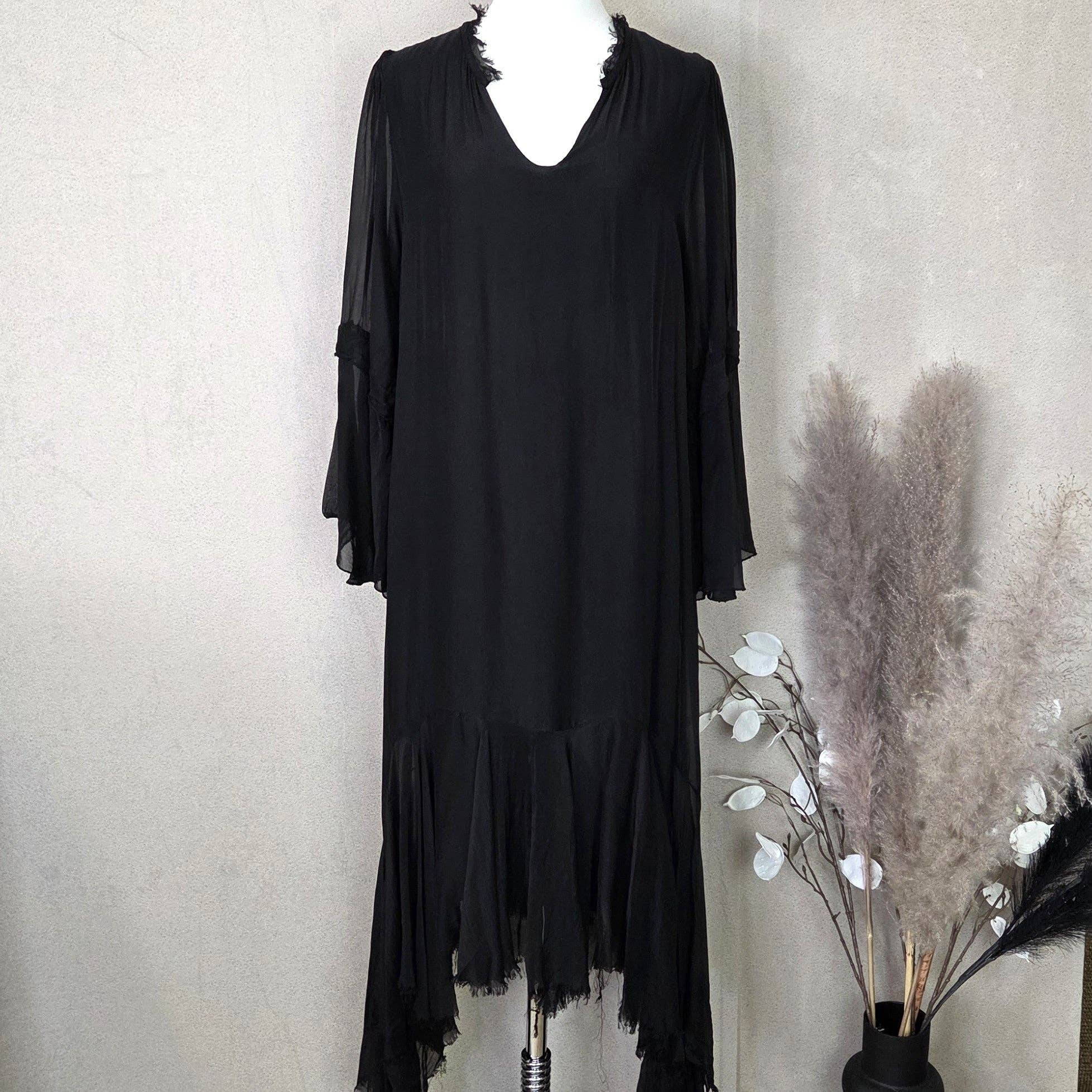 Tempest Designs – wholesale Dress – Women's – Silk blend boho dress with a hi-lo raw edge hem and fluted sleeve detail (M-L)1