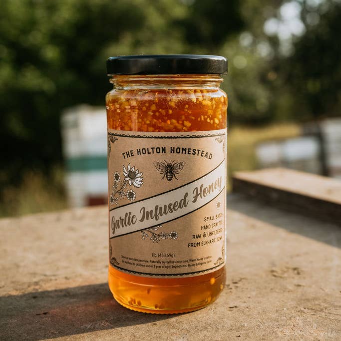 The Holton Homestead - Wholesale Honey - Garlic Infused Honey5