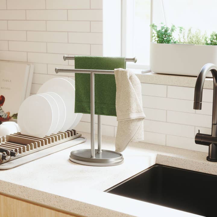Umbra - Wholesale Towel Holder/Hanger - Palm Tree Towel Rack