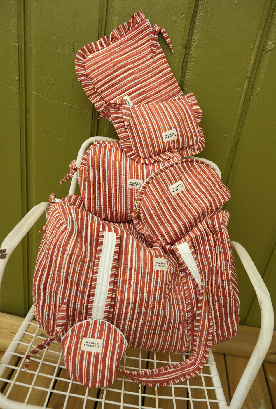 Maison Augustin - Wholesale Makeup/Cosmetic Bag - Makeup Kit Stripe Brown1