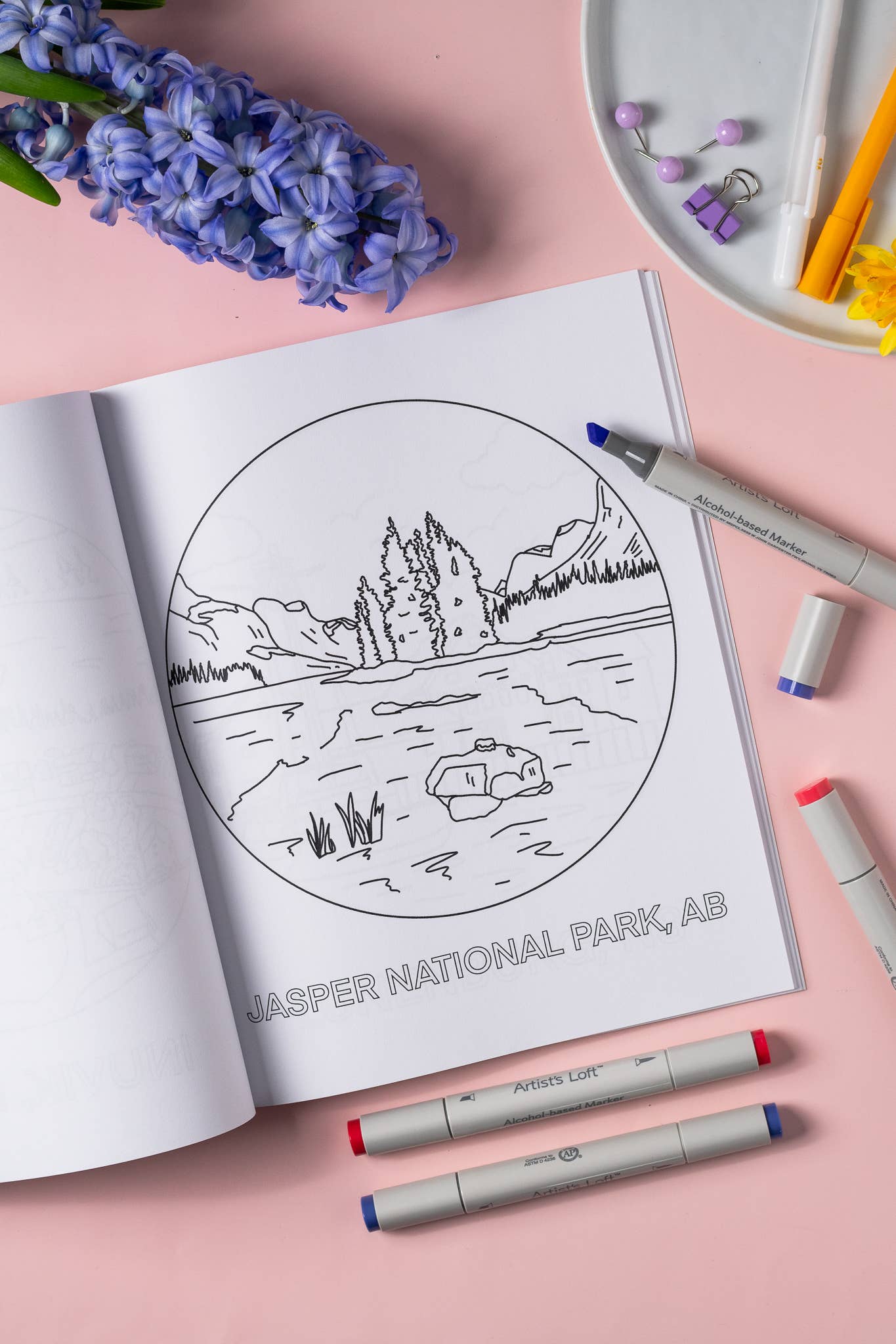 Jaybee Design - Vendita all'ingrosso Libro da colorare e attività - Adulti - Oh Canada Libro da Colorare7