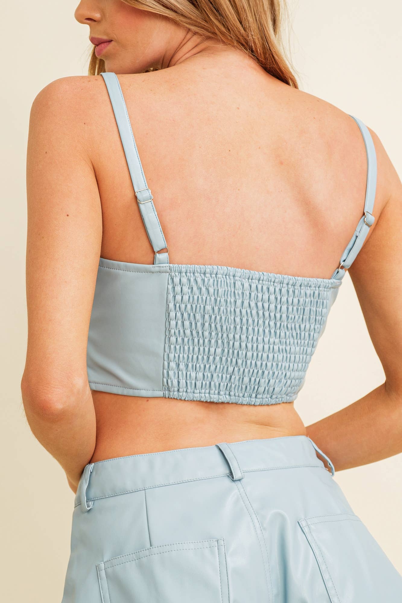 Dammig blå CT10340Y - Bralett med smockad konstläder för wholesale på Faire4