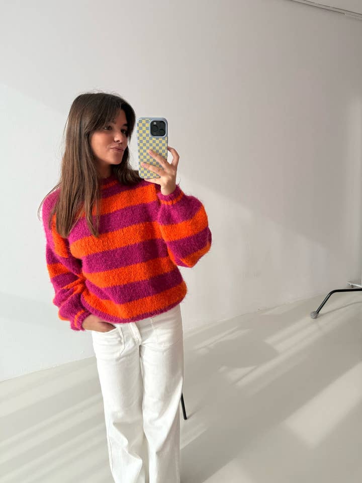 Maglia Aura Bouganville e Arancione per la vendita all'ingrosso da parte di MindTraveler