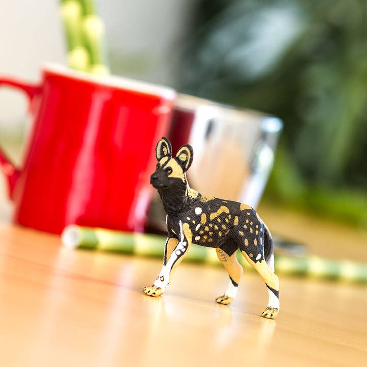 Safari Ltd. - Wholesale Figurine Toy - Kids - African Wild Dog - 239729