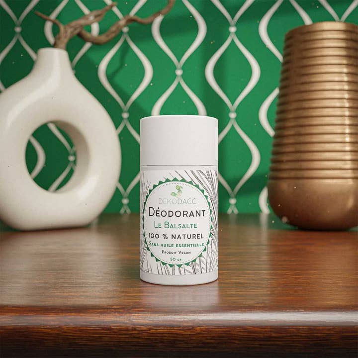 “Le Basalt” natural and vegan deodorant for men 50 g for wholesale by DEKODACC