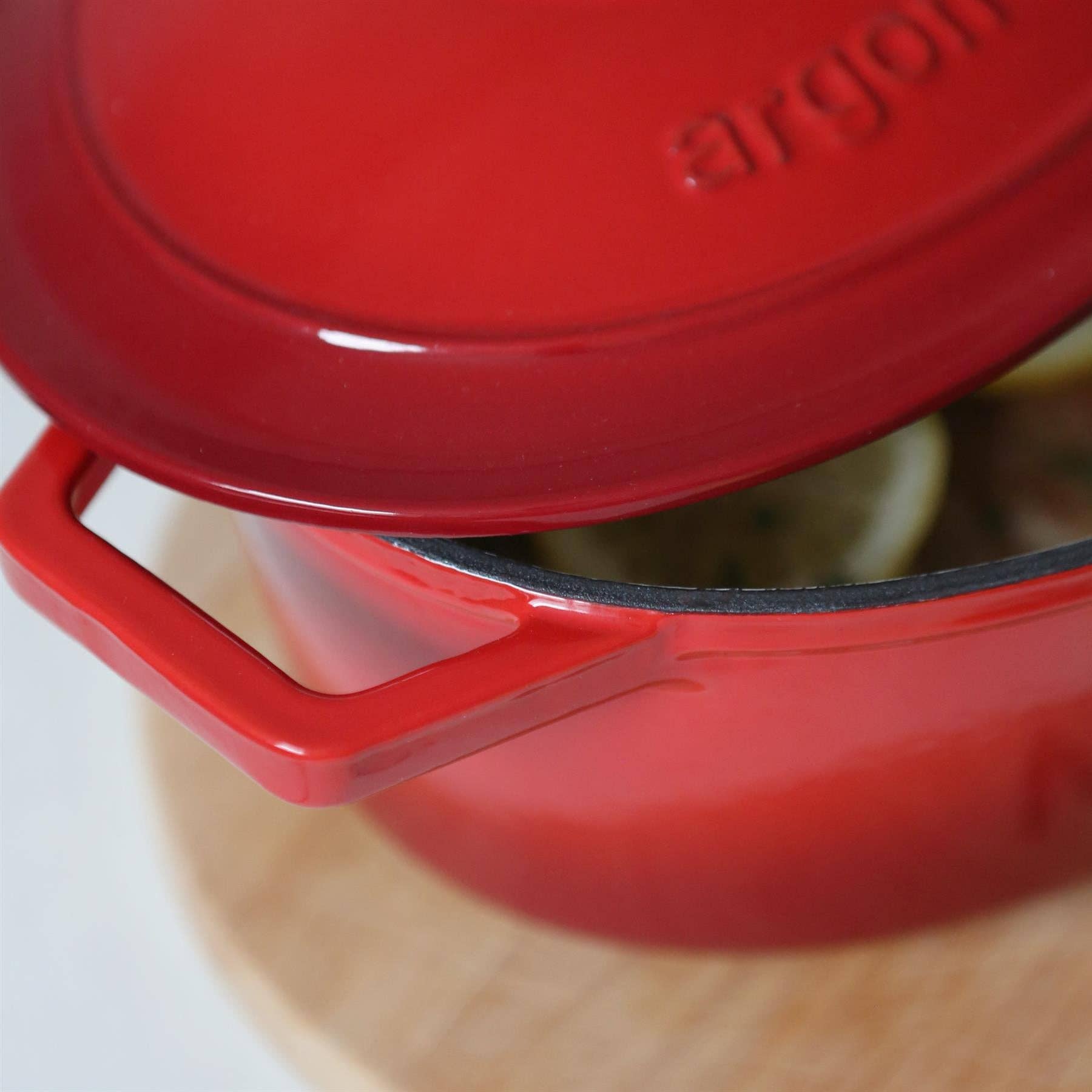 Rinkit Ltd - Vente Marmites - Plat à cassoulet ovale en fonte 4,68 L Ombre3