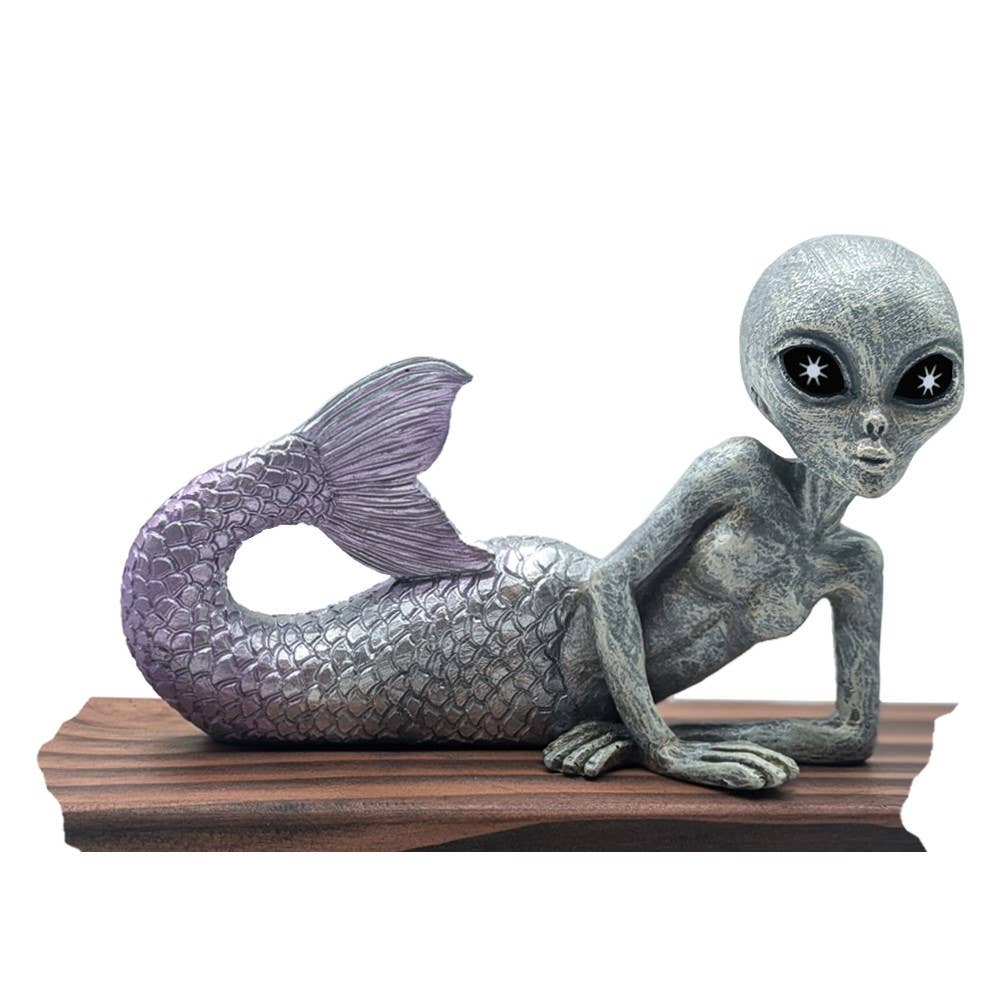 John Bernard & Company – wholesale Decorative figurine – Alien Invasion Sexy 10” Lying Mermaid Alien Statue Mermalien7