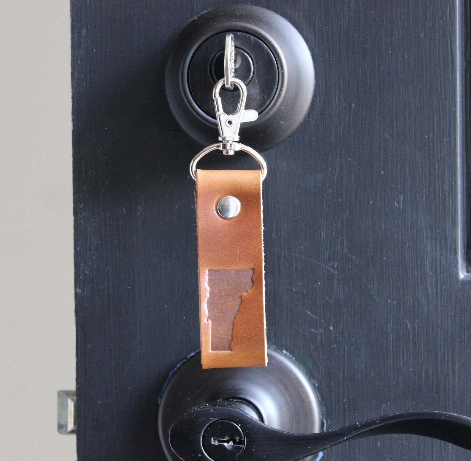 Mermaid and Sailor - Wholesale Keychain - Unisex - Vermont Vt Keychain souvenir skiing traveling gift