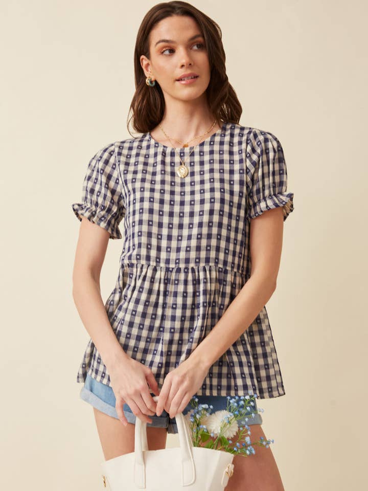 Top Babydoll a Maniche Arricciate in Gingham Testurizzato da Donna per la vendita all'ingrosso da parte di Hayden LA