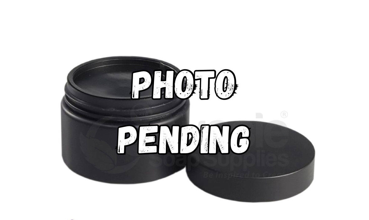 Phoenix Bath and Body - Vente Gommage à lèvres - Pot de gommage à lèvres 24 carats, noir mat, 15 ml1