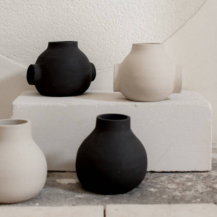 Claycraft - Wholesale Vase - Round ceramic ball vase open raw handmade design10