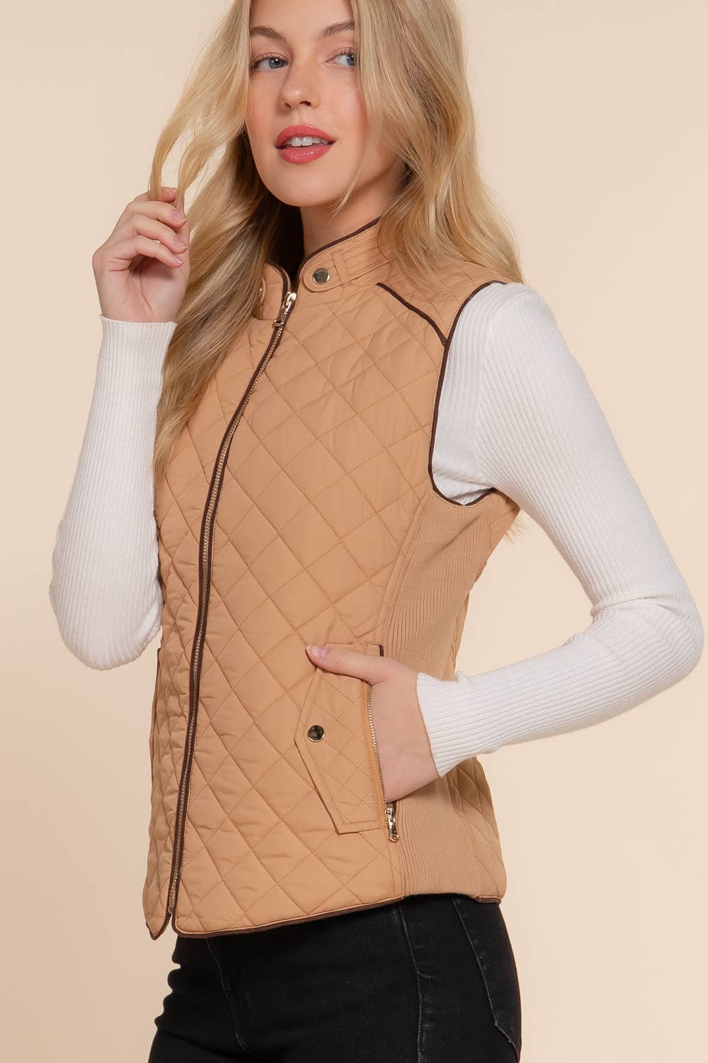Active Basic | Active USA - Wholesale Outerwear Vest - Women's - Suede Piping Detail Rib Quilted Padding Vest27