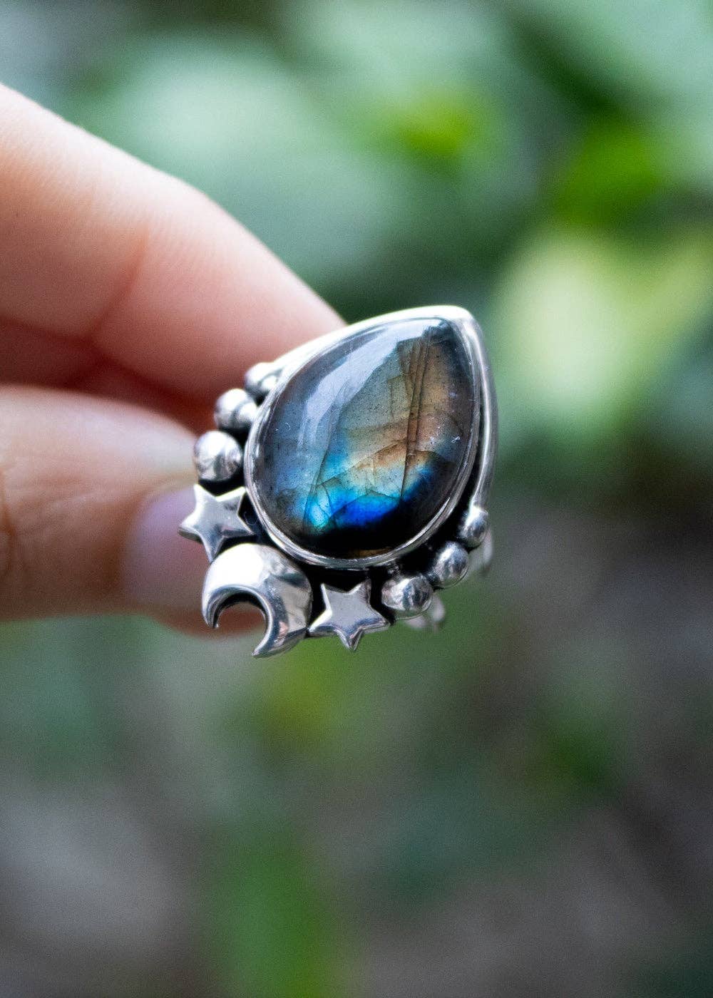 Ambra Jewels - Wholesale Cocktail/Statement Ring - Celestial Whisper: Labradorite Ring, AR-70906