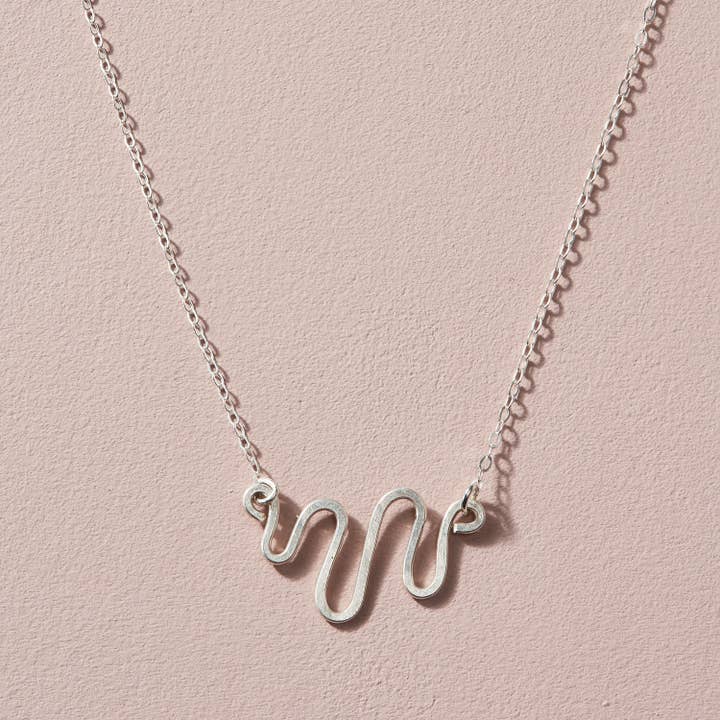 Silver Serpentine River voor wholesale door Kate Stephen Jewelry