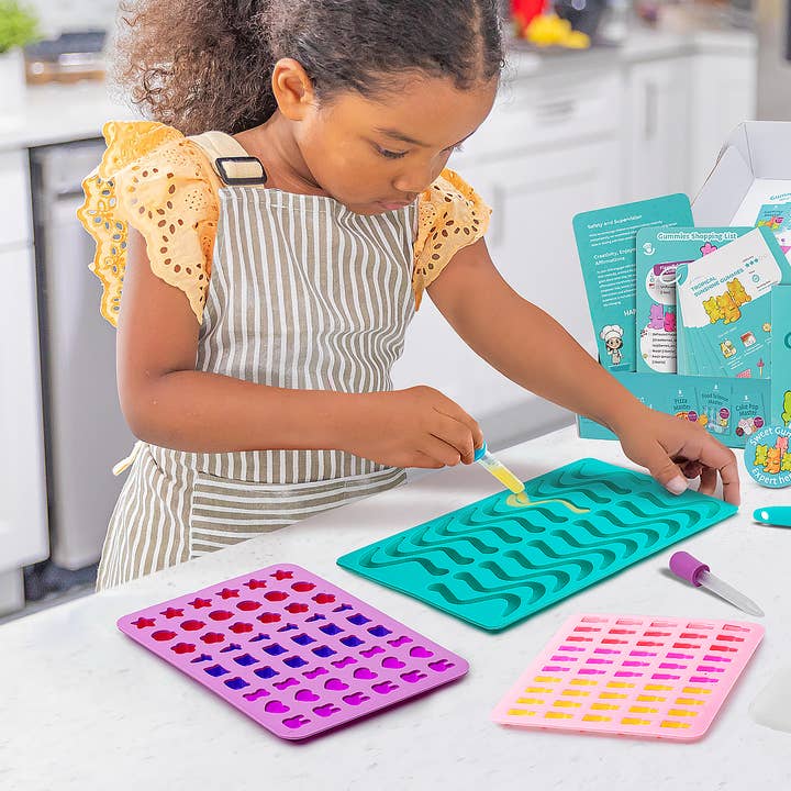Tovla Jr - Wholesale DIY Food Kit - NEW! Tovla Jr. Ultimate Gummy-Making Kit for Kids4