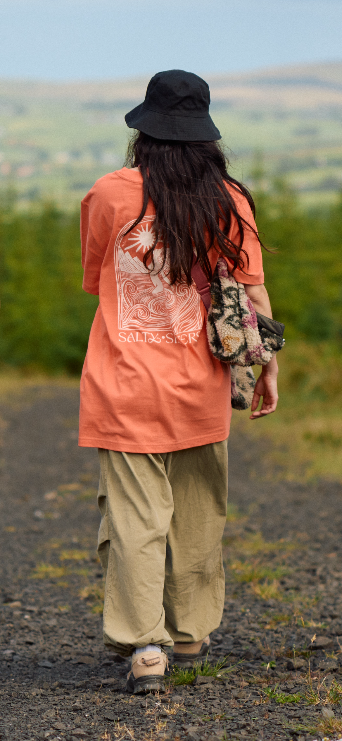 Salty Sisters - Wholesale Screen Printed T-Shirt - Women's - Long Unisex Relaxed Heavy T-shirt6