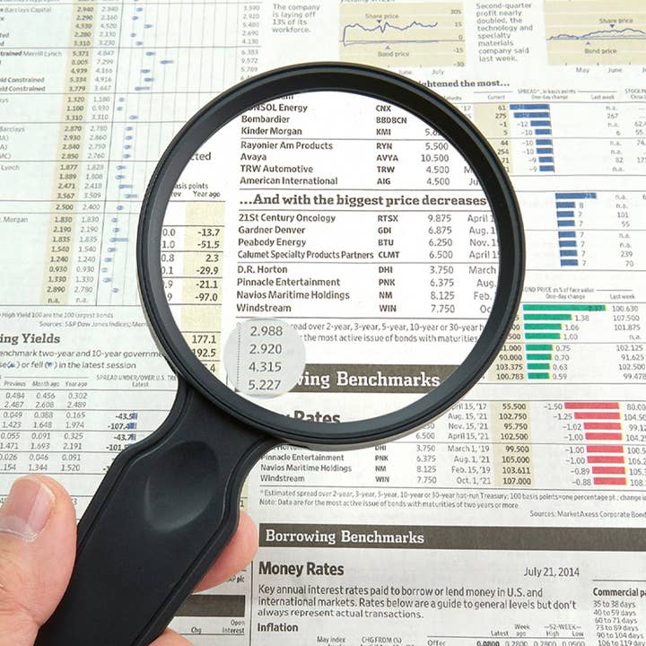 Carson EU - Wholesale Magnifying Glass - Magniview 2X Handheld Magnifier with 4.5X Spot Lens