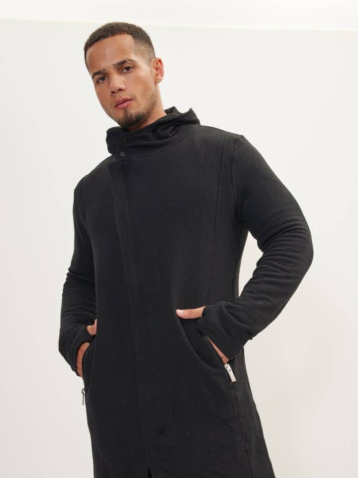 ZWART Asymmetrisch vest voor heren, ritssluiting met capuchon, zwart voor groothandel op Faire1