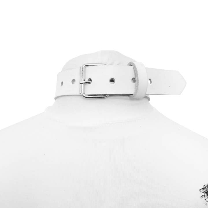 8th Sin - Vendita all'ingrosso Girocollo/collier - Collare con Anello a Cuore in Pelle Bianca - Collare con Anello a Cuore Bianco4