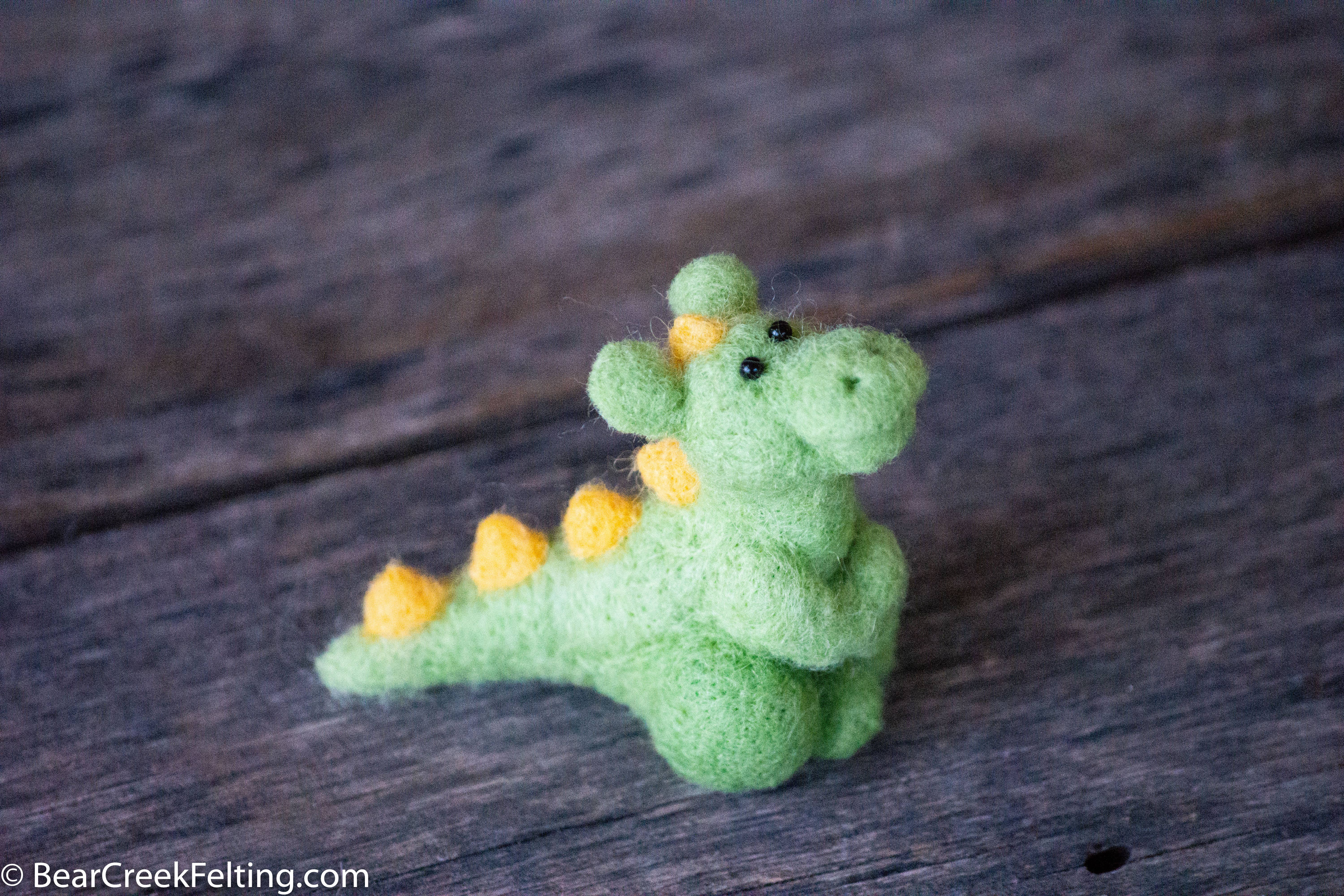 Bear Creek Felting - Vente Kits de couture - Kit de feutrage Dragon Needle15