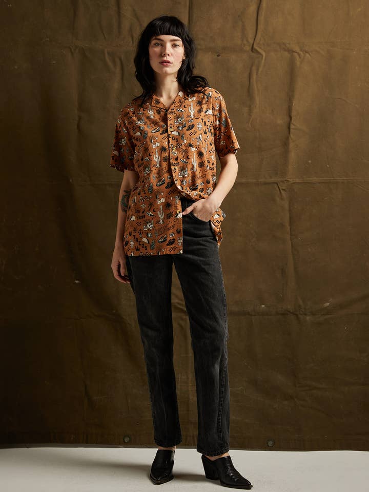 Pyknic - Wholesale Buttoned-down shirt – Unisex - Raise Hell Eat Tacos Men and Women Casual Button-Up Shirt8