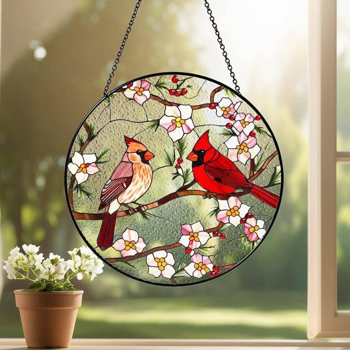NVC Ecommerce LLC – Suncatcher por atacado – Apanhador de Sol de Vidro Colorido Cardinal, Arte Retro de Vidro de Pássaro