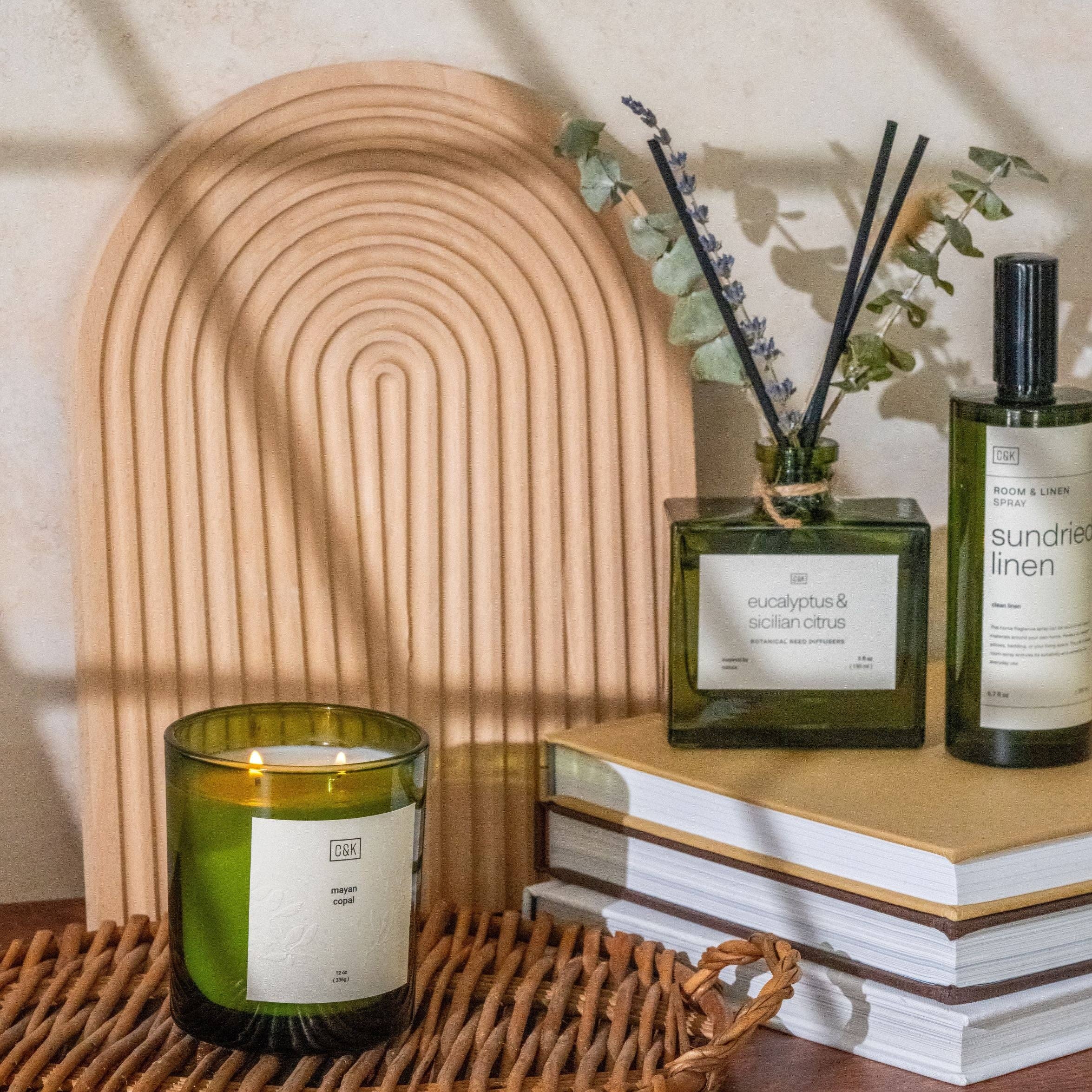 Craft & Kin - Wholesale Reed Diffuser - Green Glass Reed Diffuser with Flowers18