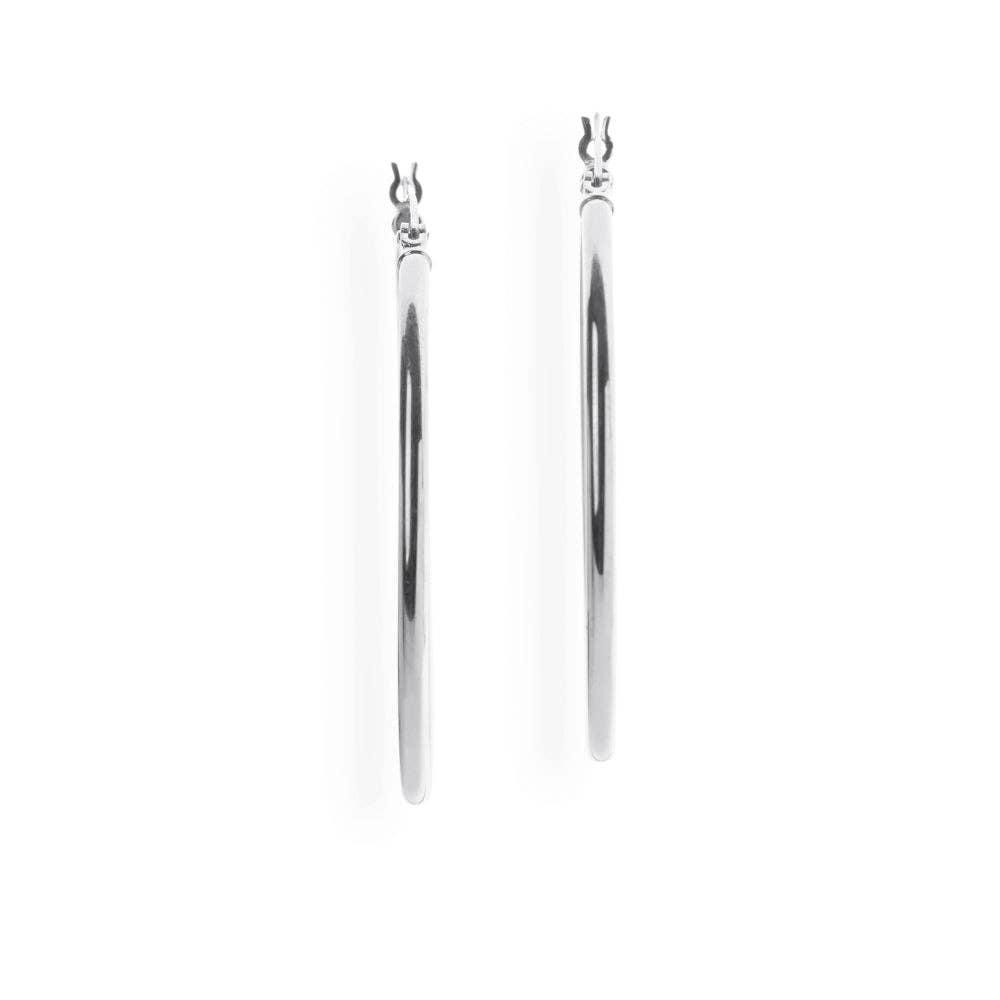 Heartbreaker designd by Drachenfels – wholesale Hoop earrings – Style & Go silver creoles with a diameter of 40 mm1