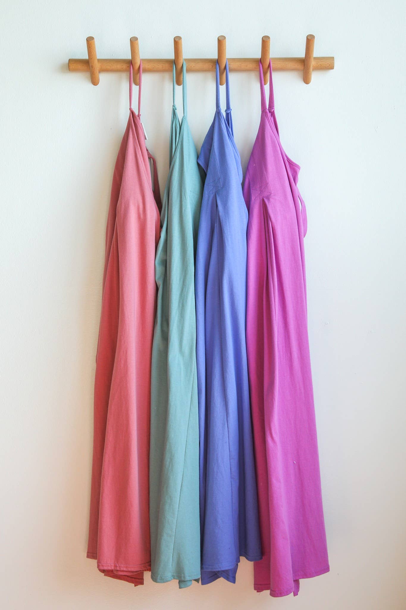 VERY J – wholesale Klänning - Dam – ND31605 V-ringad ärmlös bekväm midi-klänning27