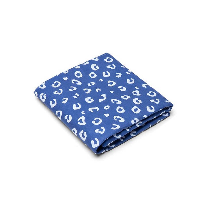 Blauw Swim Essentials | Blauwe Microvezel Handdoek 135 x 65 cm for wholesale on Faire