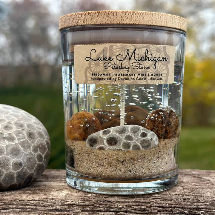 Devonian Coast - Wholesale Novelty Candle - Lake Michigan Petoskey Stone Gel Candle – Medium 6oz Wax3