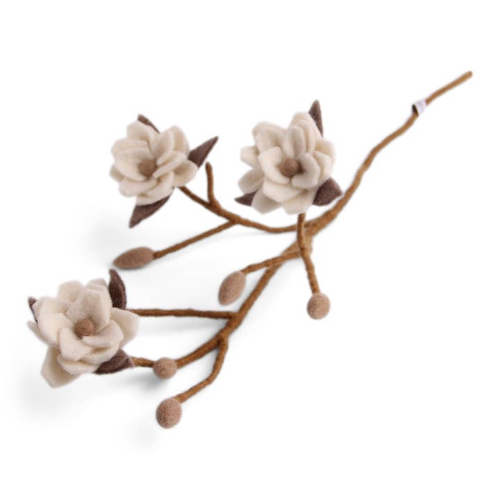 Magnolia Branch w/ White Flowers for wholesale by Gry and Sif