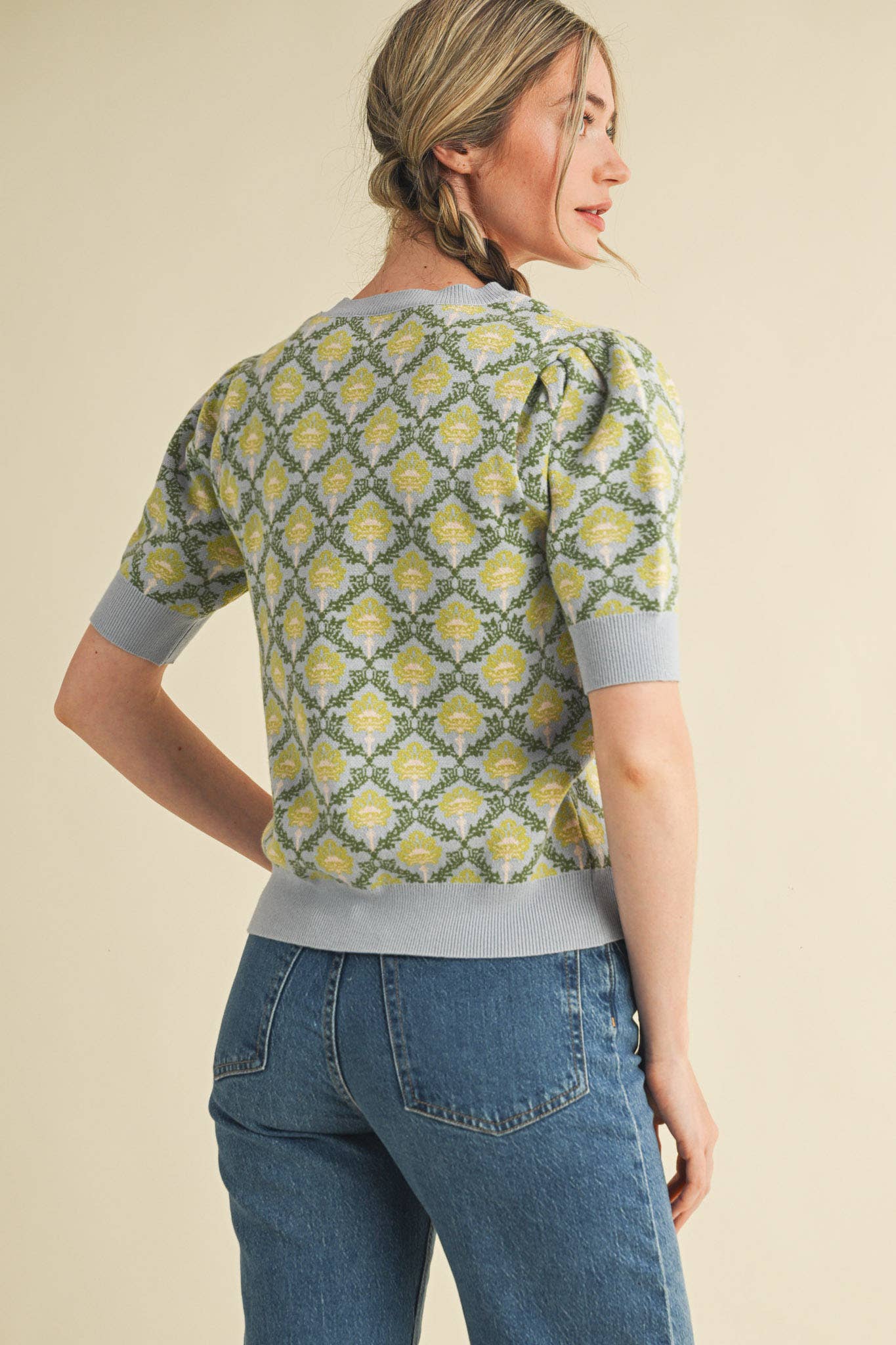 &MERCI - Wholesale Knit Sweater - Women's - FLORAL PATTERN SHORT SLEEVE SWEATER MSW1086044