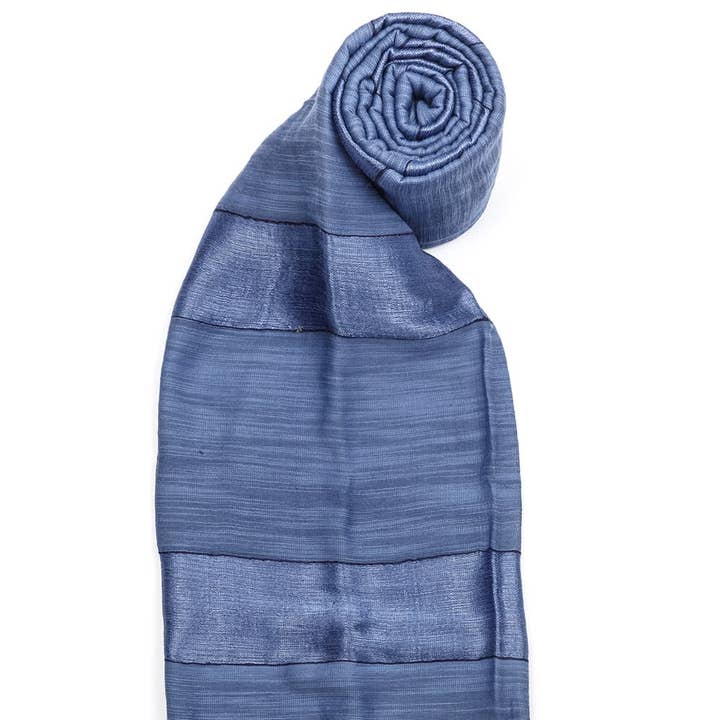 Sciarpa Thuy medium 58 per la vendita all'ingrosso da parte di LOOM Fair Trade