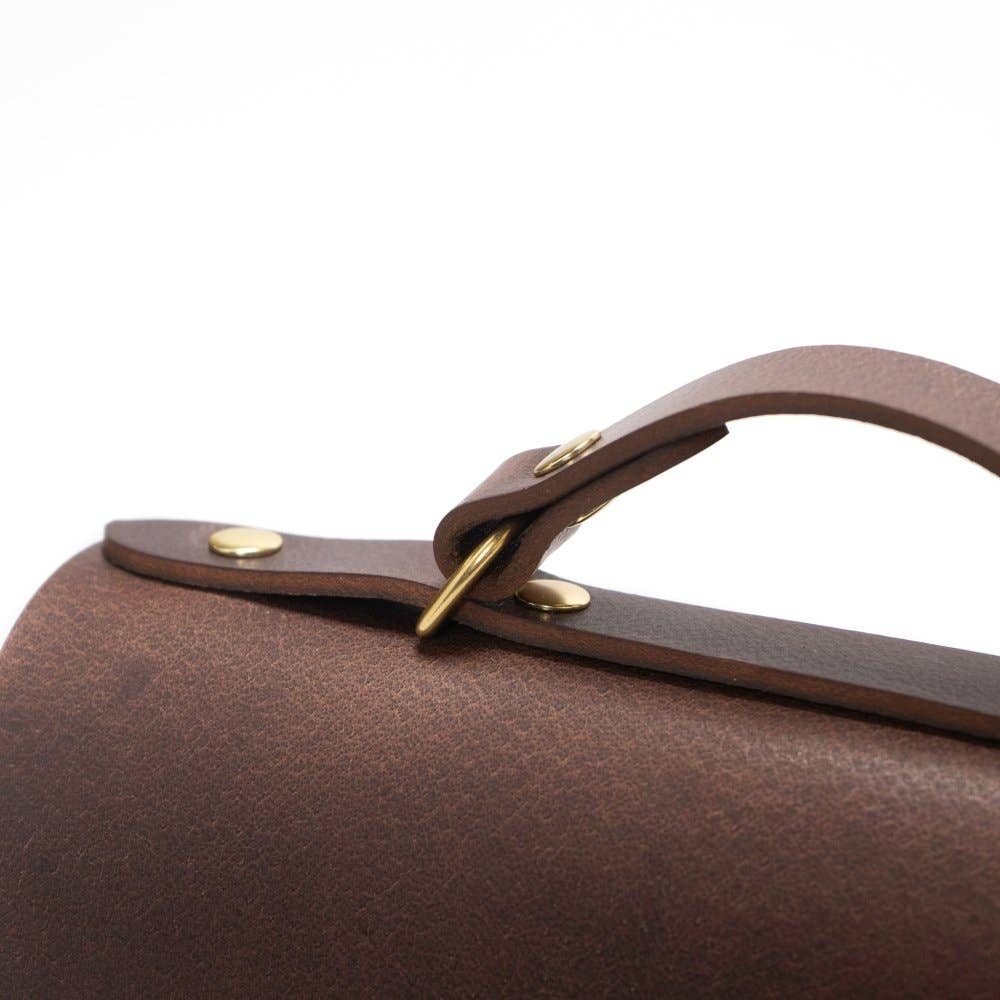 Howl and Hide - Wholesale Crossbody Bag - Women's - Parkway Saddlebag22