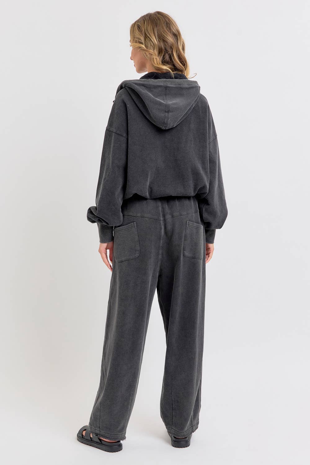 Sweet Lovely by Jen – wholesale Lounge Sweatpants/jogging bottoms – Women's – MINERAL WASHED SWEATPANTS IN FRENCH TERRY 20