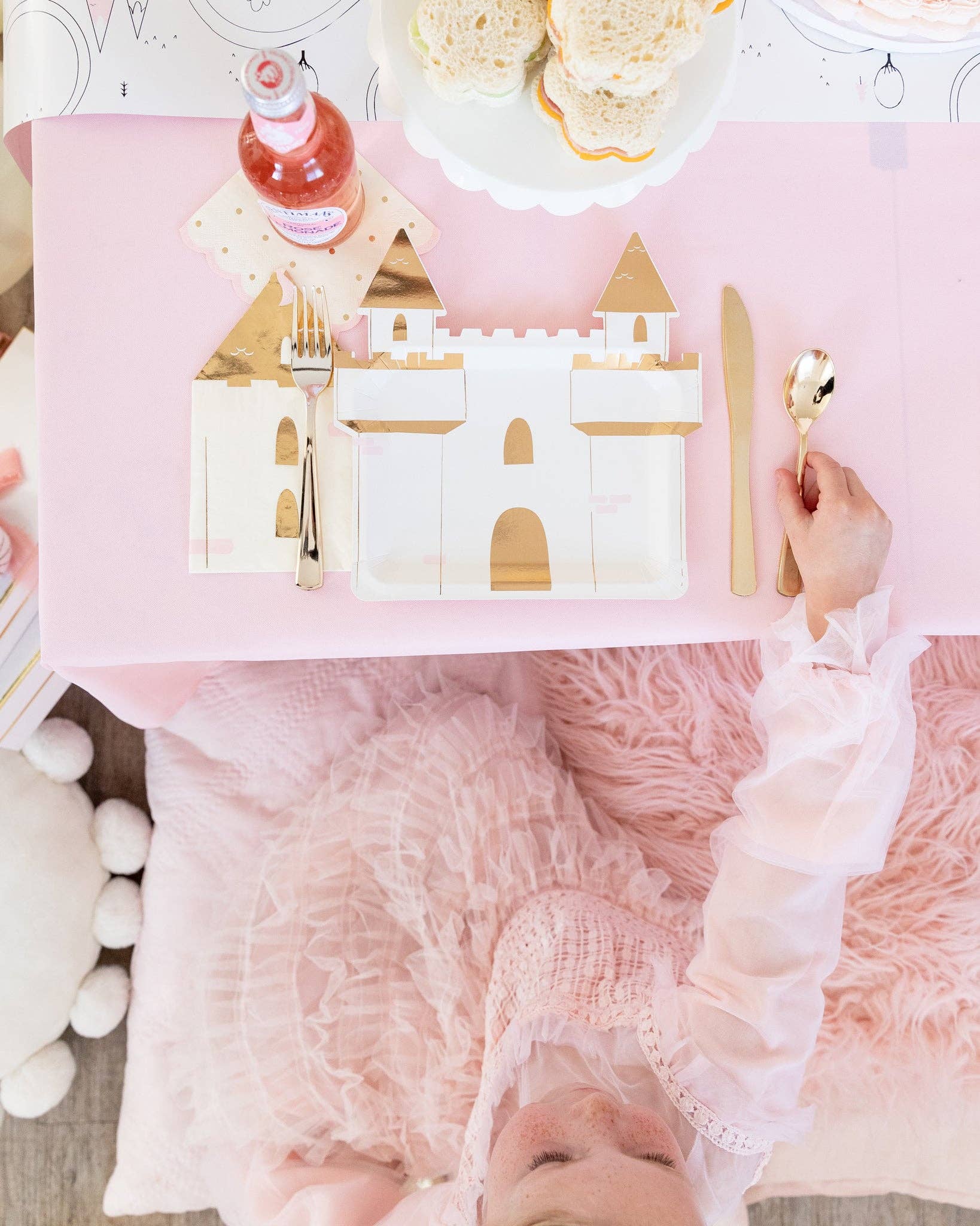 My Mind’s Eye - Wholesale Disposable Napkin - PRC839 -  Princess Castle Shaped Guest Napkin2