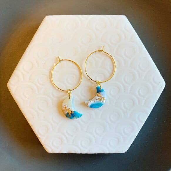 Kismet Klay – wholesale Dangle earrings – Elsa Blue & Gold Mini Moon Hoop Earring0