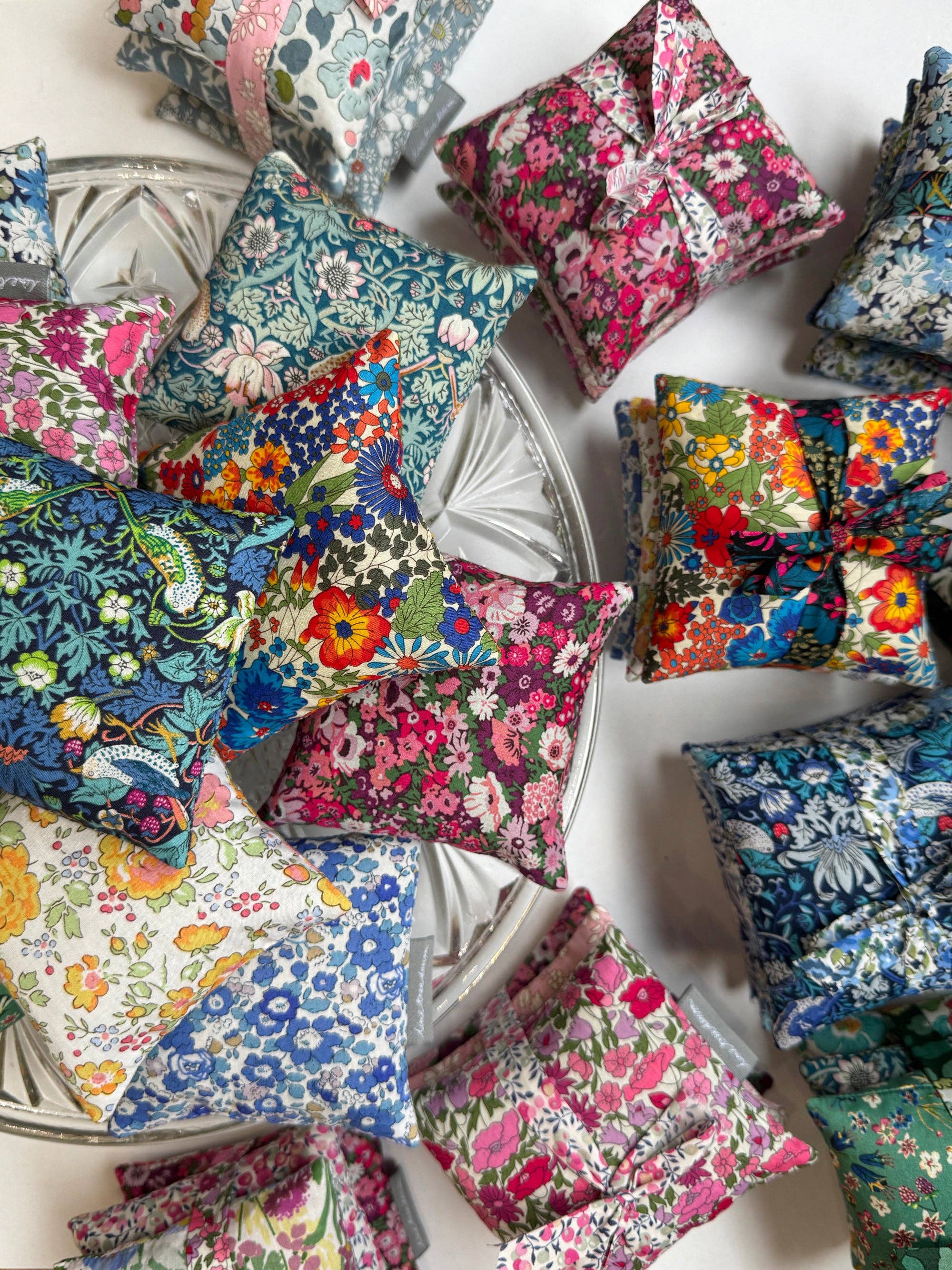 Lime Tree Design – wholesale Sachet – Stack of 3 Square Liberty Lavender Sachets -  Blue 3