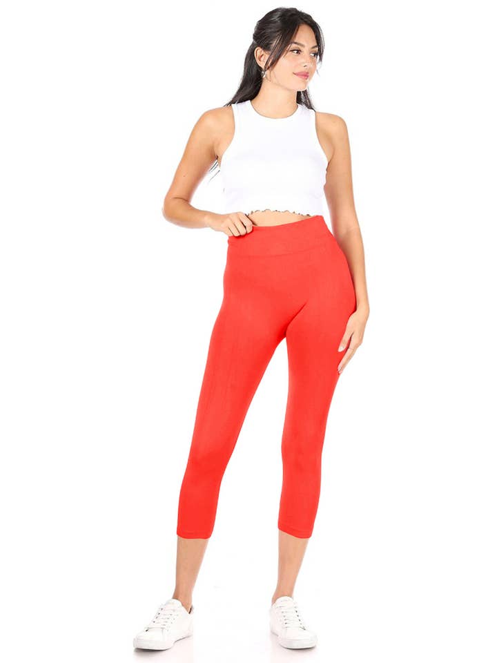 MOA COLLECTION - Wholesale Athletic/Lounge Leggings - Women's - Women's Casual Solid Seamless Capri Leggings18
