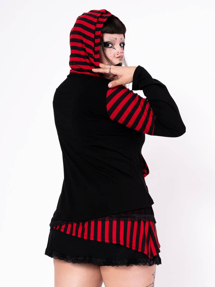 Putré-Fashion - Wholesale Hoodie - Women's - Mall Goth shirt - Black/red 3