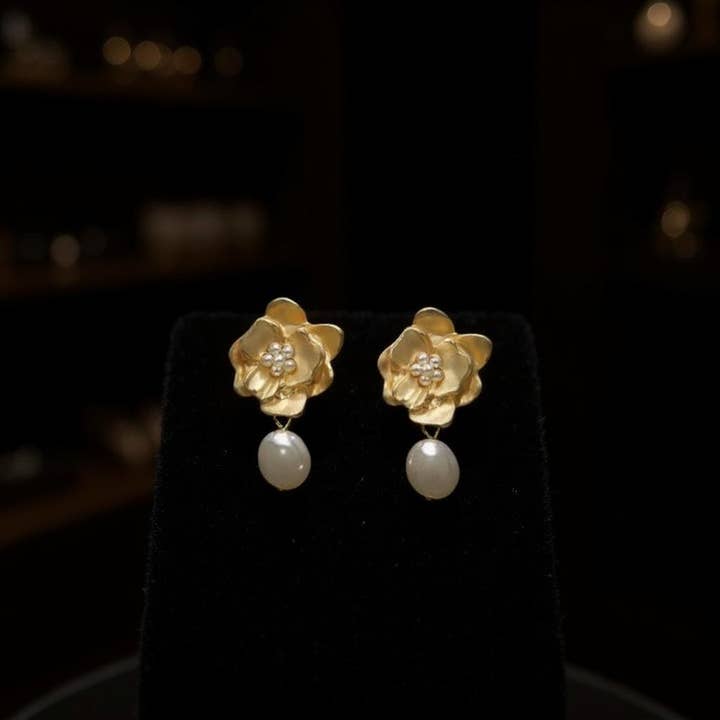 Athena Bridal Jewellery - Wholesale Dangle Earrings - VINTAGE HEIRLOOM EARRINGS - GOLD3